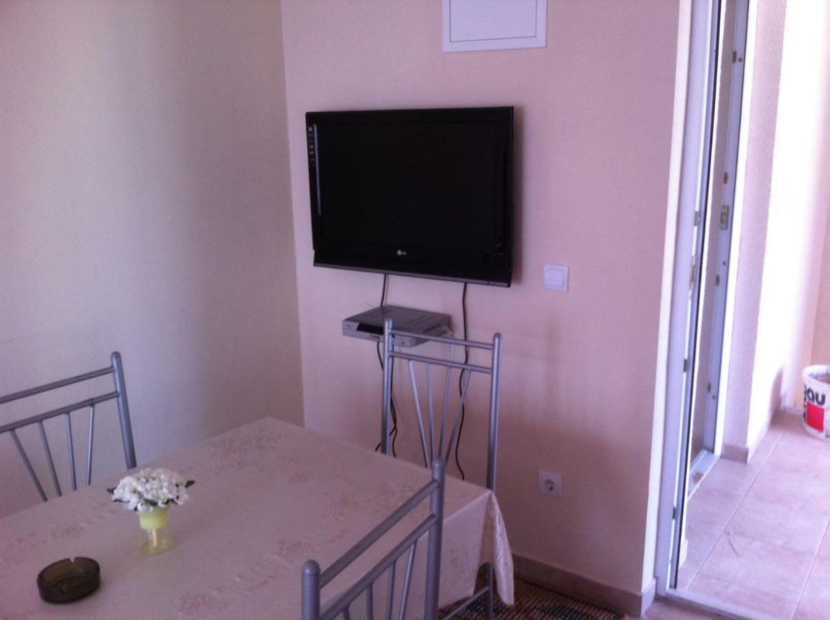 Apartments Mara Novi Vinodolski Extérieur photo