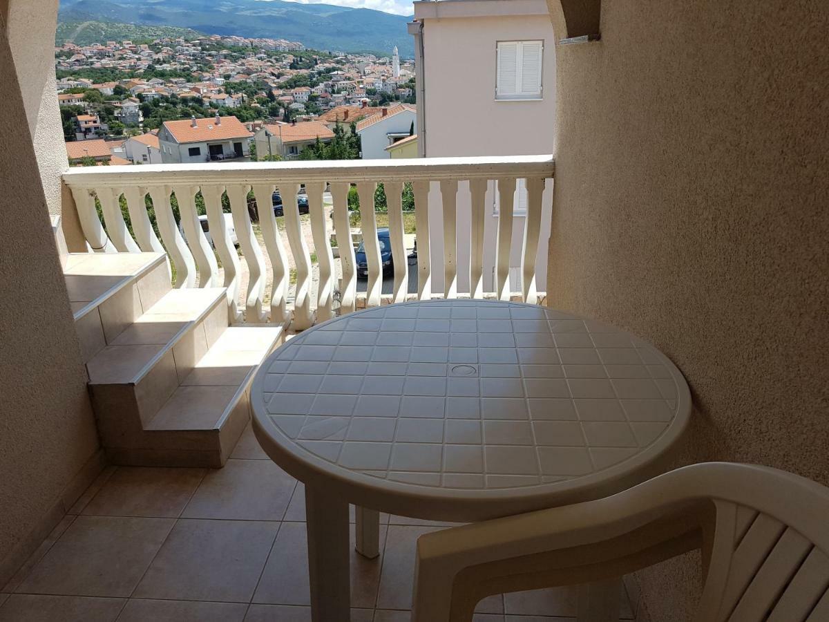 Apartments Mara Novi Vinodolski Extérieur photo